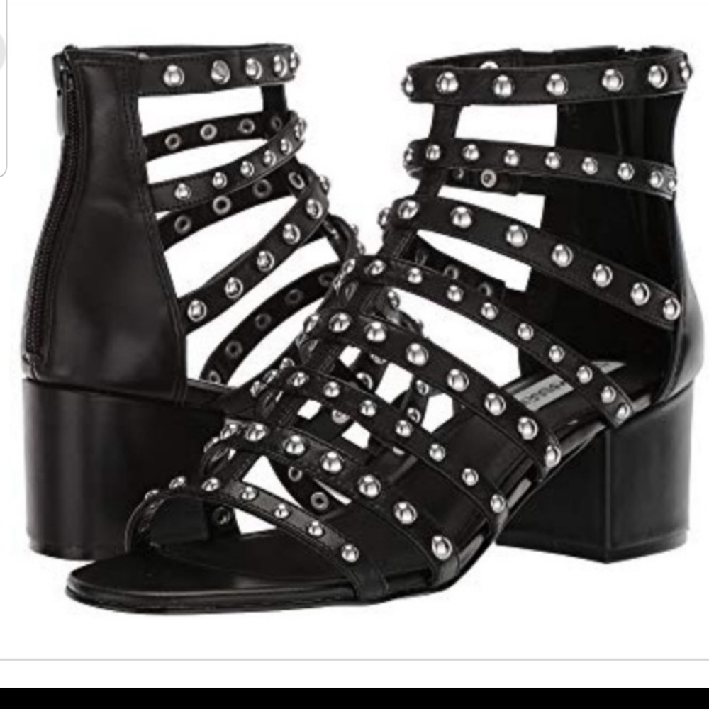 Steve madden studded sandal